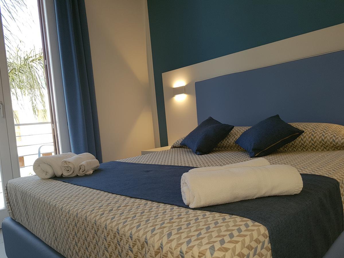 B&B Aloe Comfort Rooms ซานวิโต โลคาโป ภายนอก รูปภาพ
