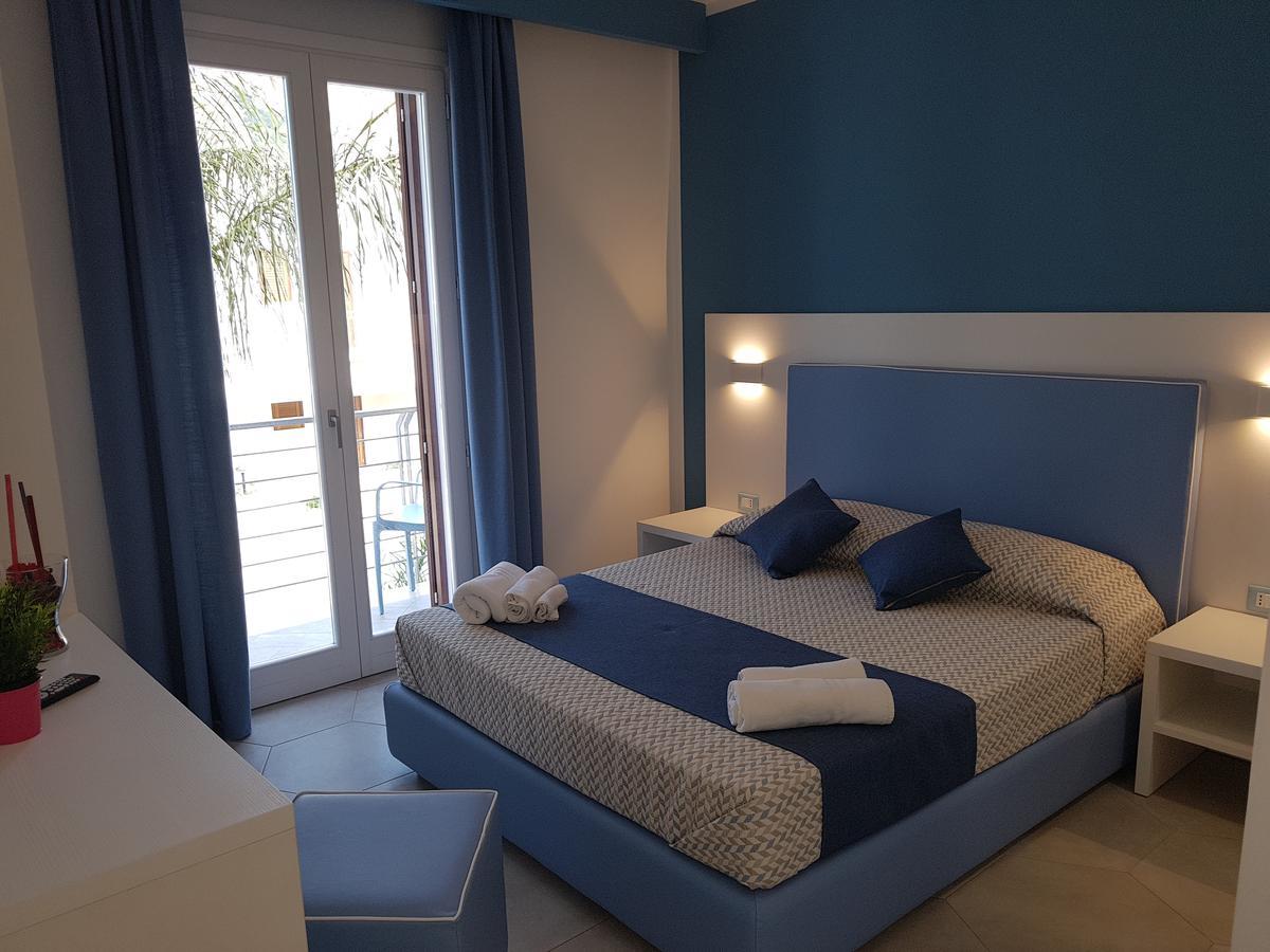 B&B Aloe Comfort Rooms ซานวิโต โลคาโป ภายนอก รูปภาพ
