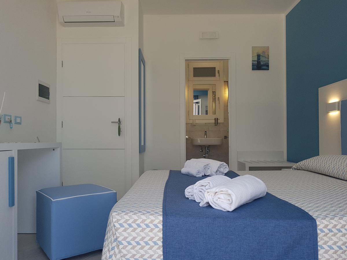 B&B Aloe Comfort Rooms ซานวิโต โลคาโป ภายนอก รูปภาพ