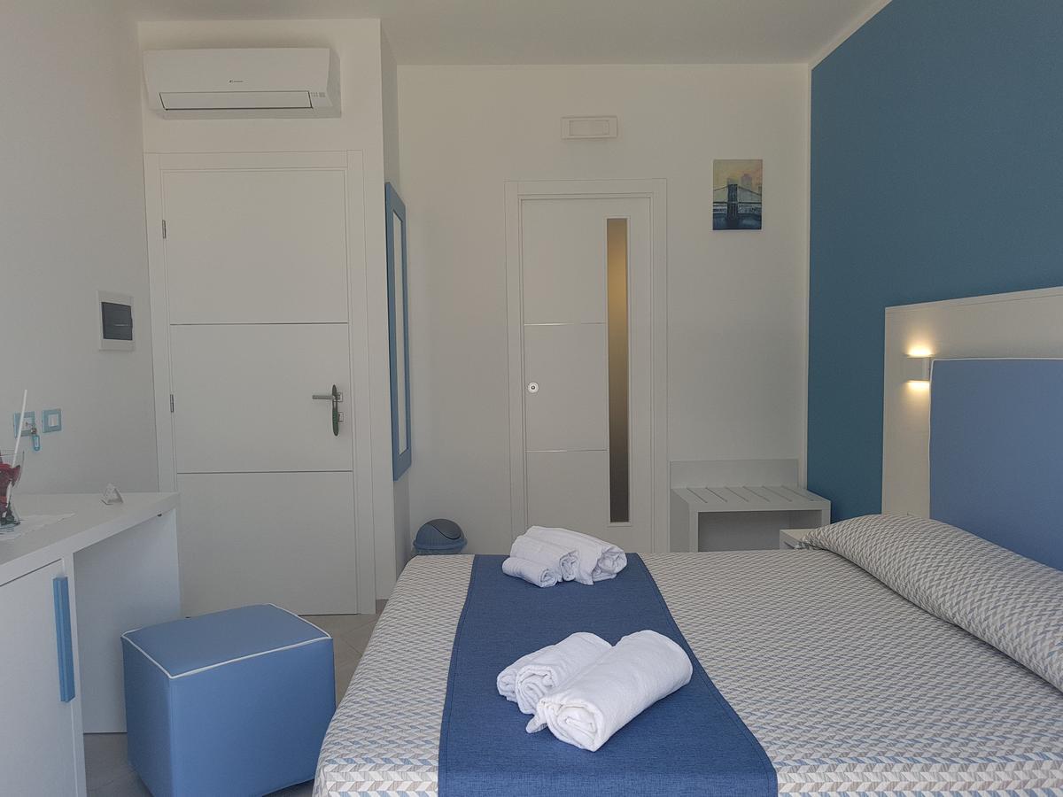 B&B Aloe Comfort Rooms ซานวิโต โลคาโป ภายนอก รูปภาพ