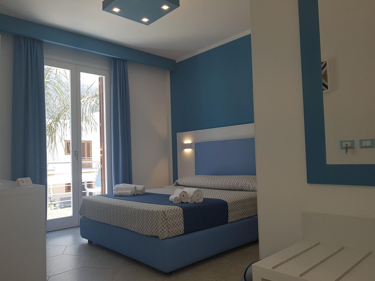 B&B Aloe Comfort Rooms ซานวิโต โลคาโป ภายนอก รูปภาพ
